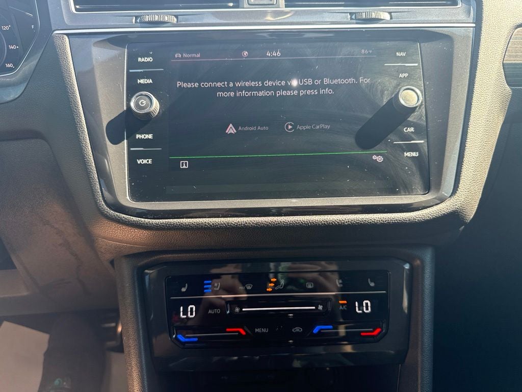 2024 Volkswagen Tiguan 2.0T SEL R-Line