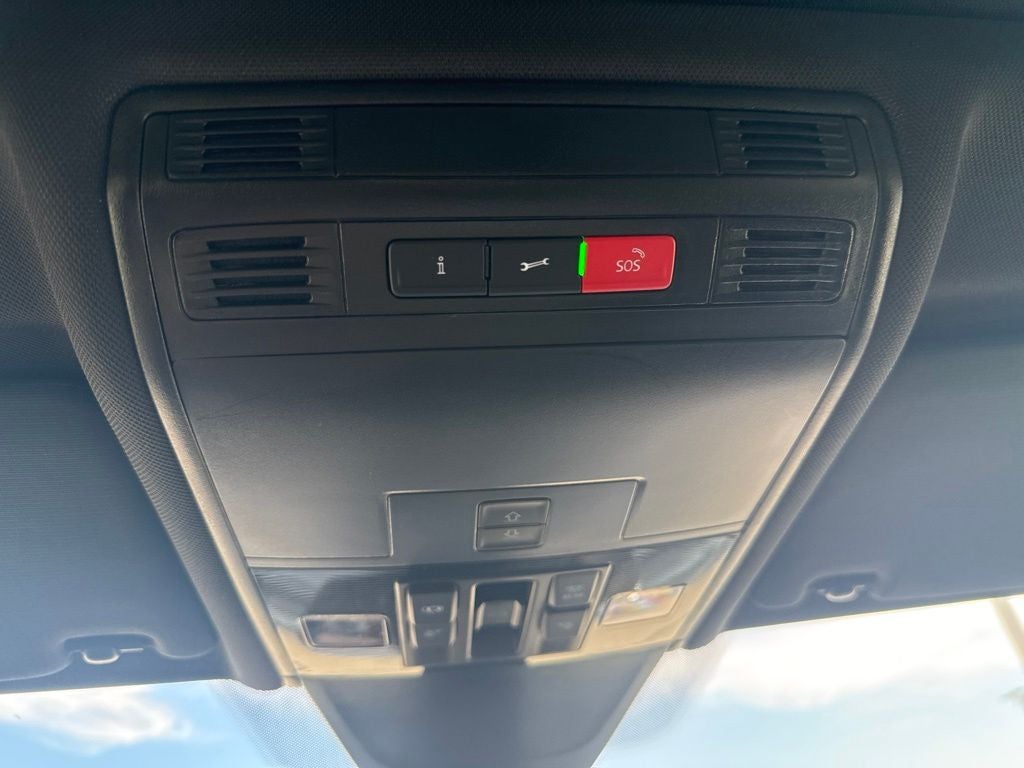 2024 Volkswagen Tiguan 2.0T SEL R-Line