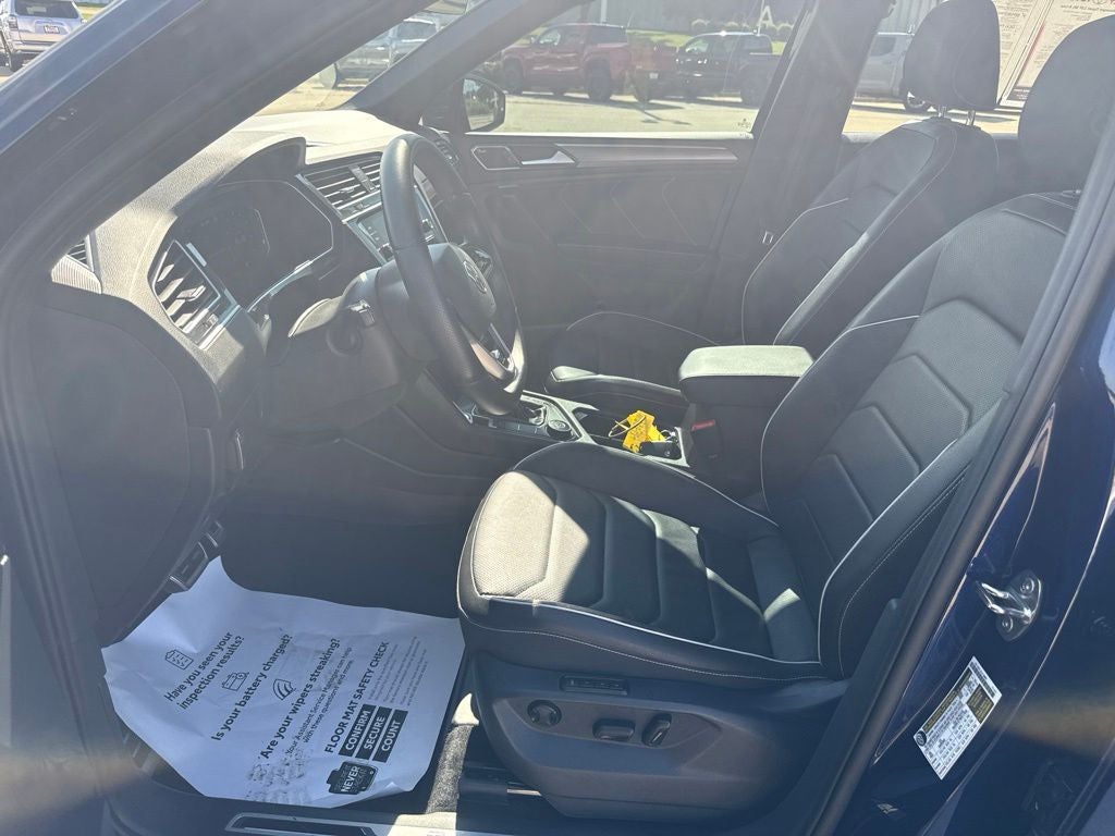 2024 Volkswagen Tiguan 2.0T SEL R-Line