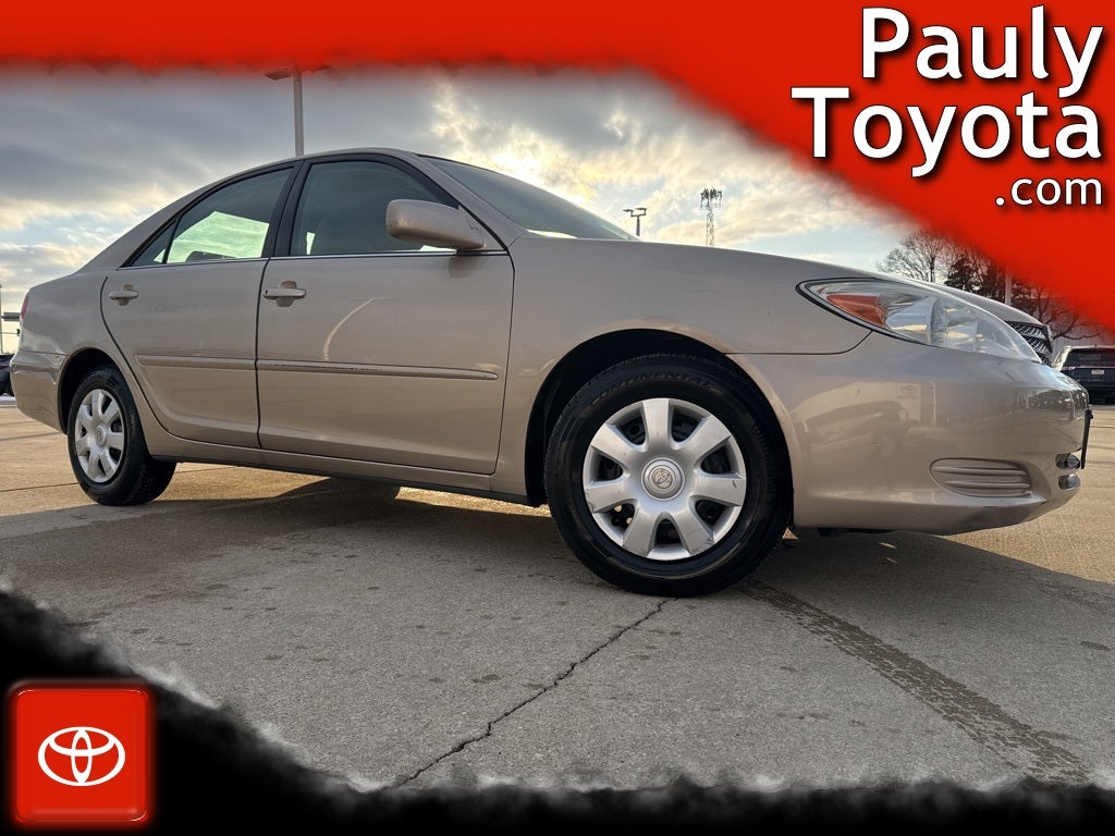 2004 Toyota Camry LE