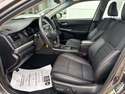 2017 Toyota CAMRY SE