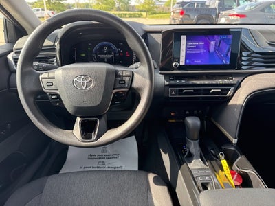 2025 Toyota CAMRY LE