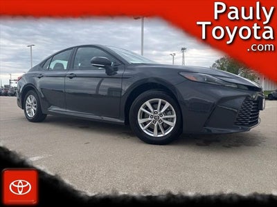 2025 Toyota CAMRY LE