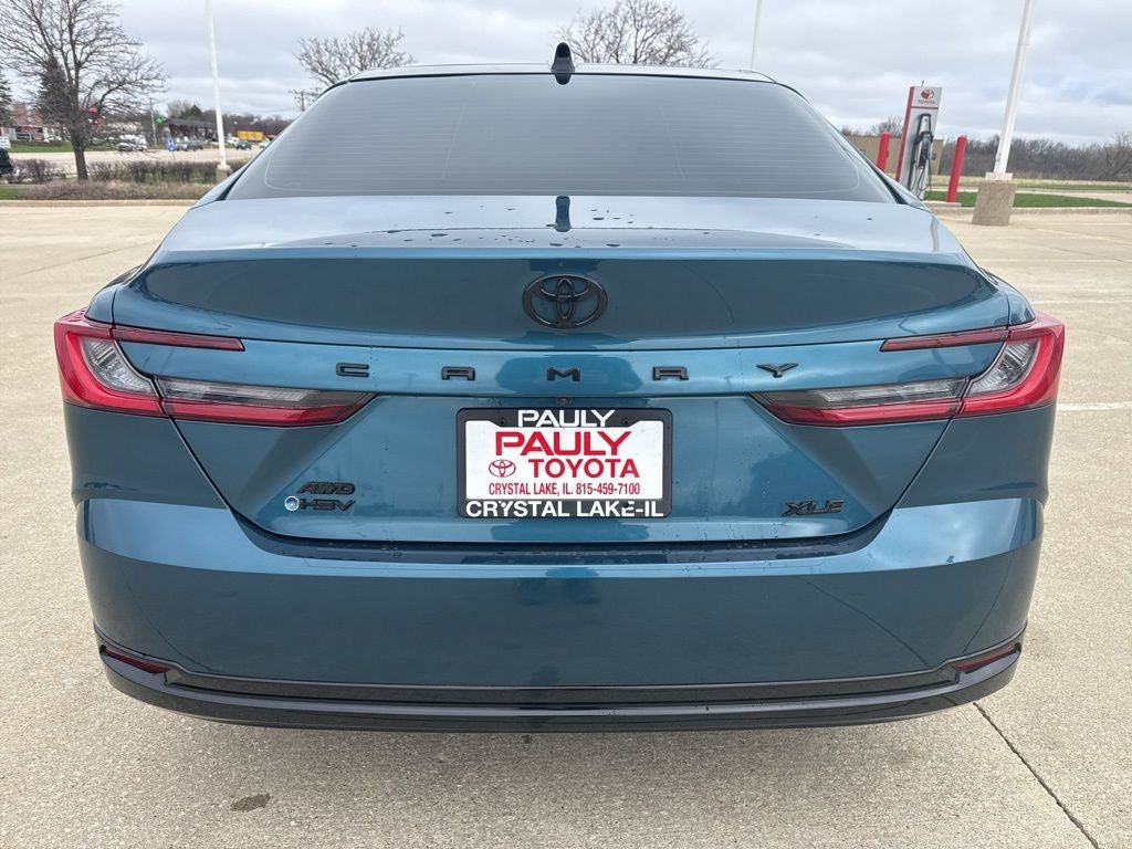 2025 Toyota CAMRY XLE