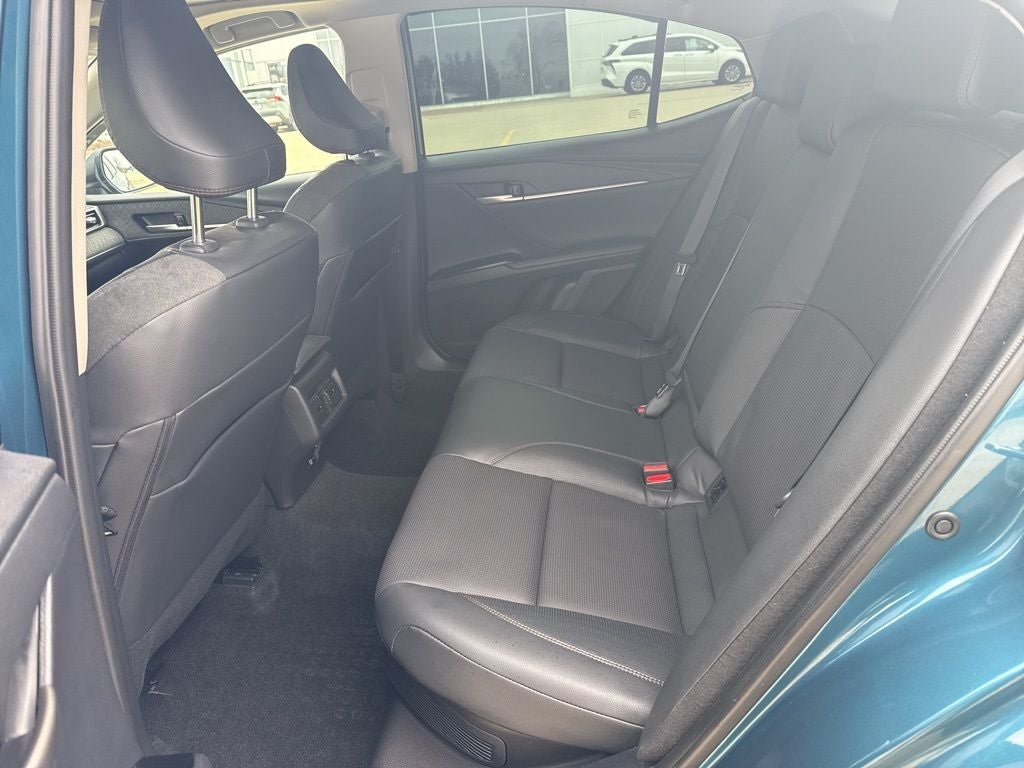 2025 Toyota CAMRY XLE