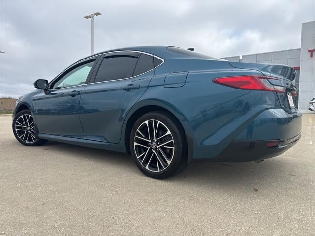 2025 Toyota CAMRY XLE