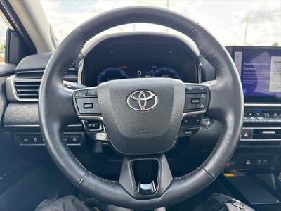 2025 Toyota Camry XLE TOYOTA GOLD CERTIFIED