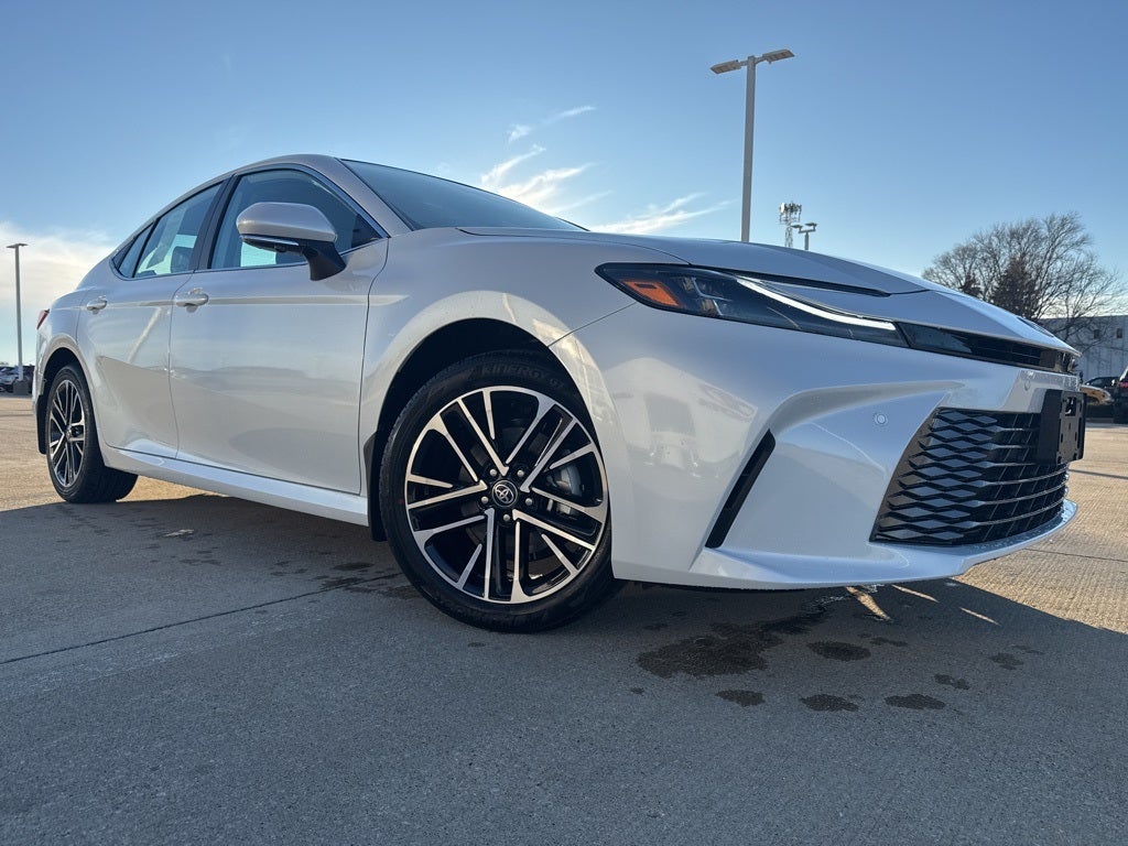 2026 Toyota CAMRY XLE