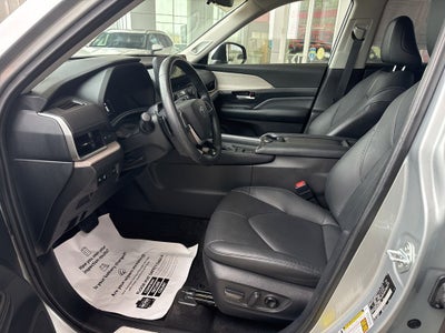 2024 Toyota GRAND HIGHLANDER Platinum