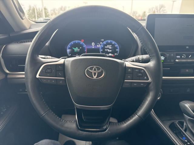 2024 Toyota GRAND HIGHLANDER Platinum