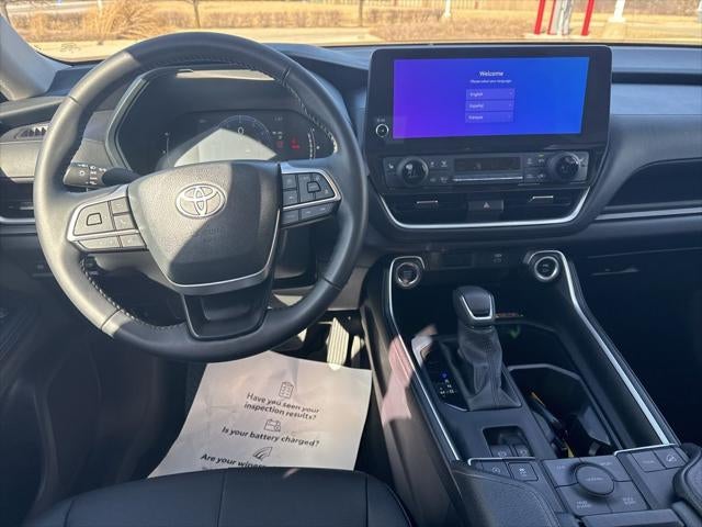 2024 Toyota GRAND HIGHLANDER XLE