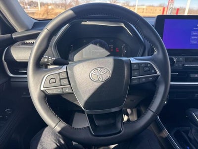 2024 Toyota GRAND HIGHLANDER XLE