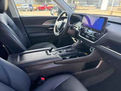 2024 Toyota GRAND HIGHLANDER XLE