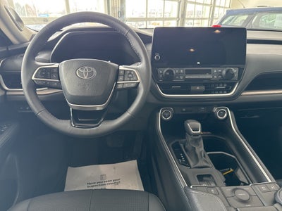 2025 Toyota GRAND HIGHLANDER HEV Limited