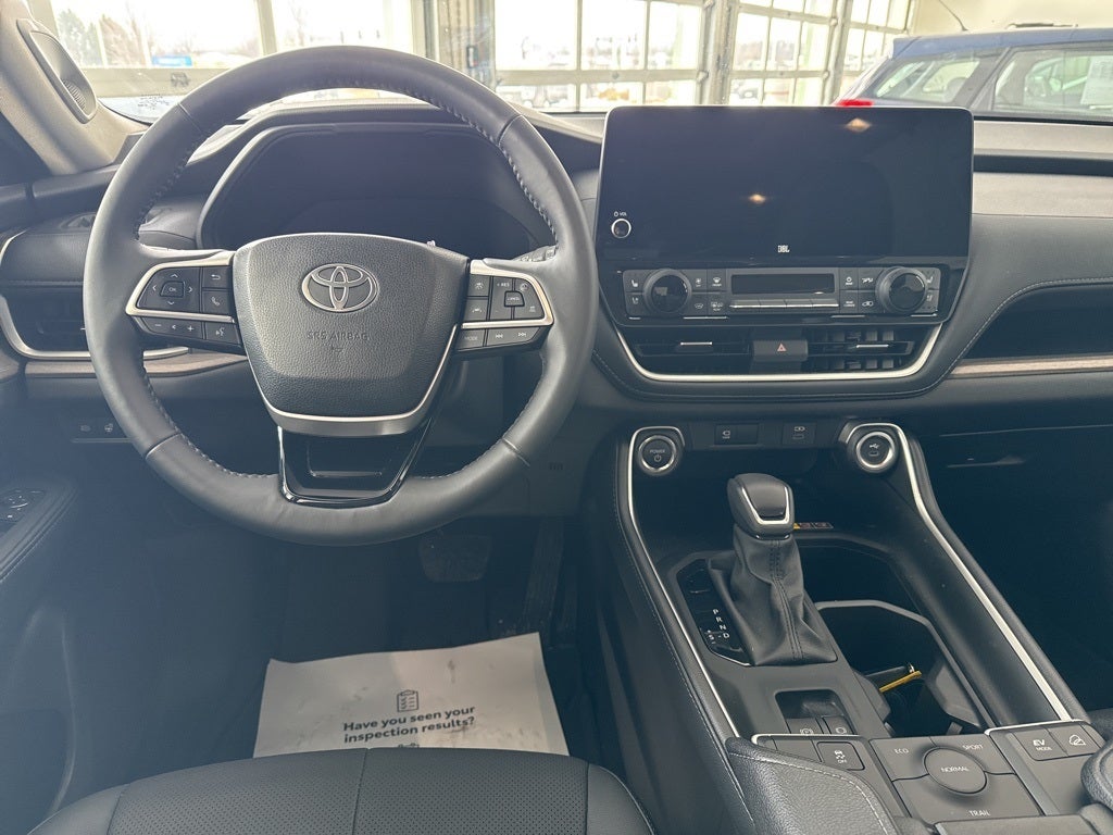 2025 Toyota GRAND HIGHLANDER HEV Limited