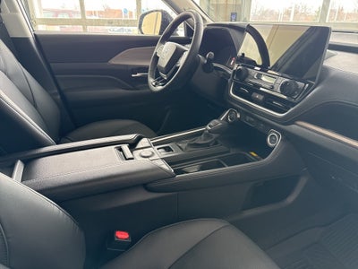 2025 Toyota GRAND HIGHLANDER HEV Limited