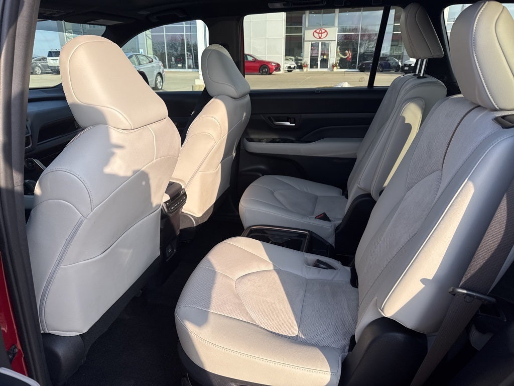 2024 Toyota GRAND HIGHLANDER HV MAX Limited