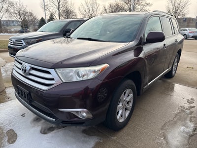 2013 Toyota HIGHLANDER SE
