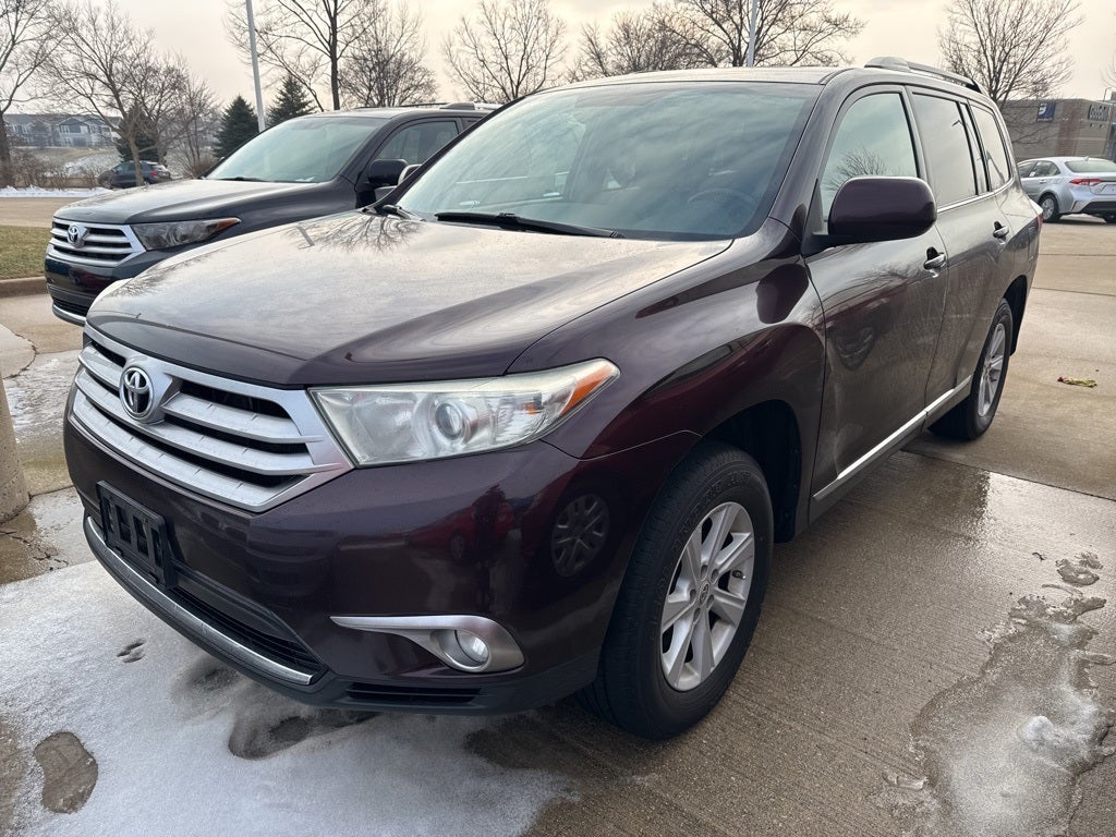 2013 Toyota HIGHLANDER SE