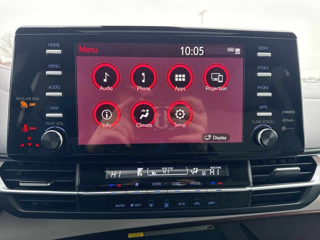 2021 Toyota SIENNA LE LE 8 Passenger