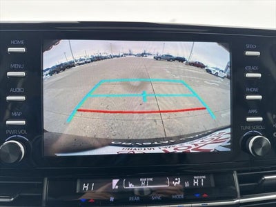 2021 Toyota SIENNA LE LE 8 Passenger