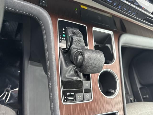 2021 Toyota SIENNA LE LE 8 Passenger