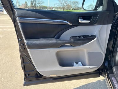 2018 Toyota HIGHLANDER HYBRD Limited