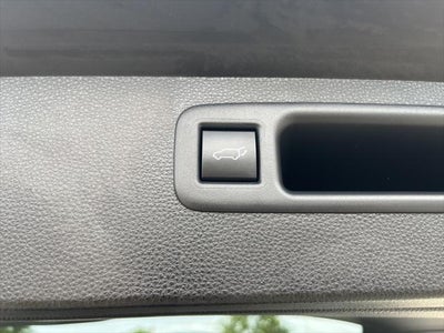 2020 Toyota Highlander Limited TOYOTA SILVER CERTIFIED
