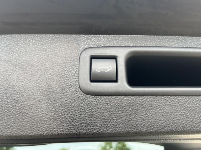 2020 Toyota Highlander Limited TOYOTA SILVER CERTIFIED