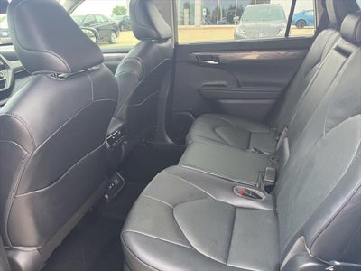 2020 Toyota Highlander Limited TOYOTA SILVER CERTIFIED