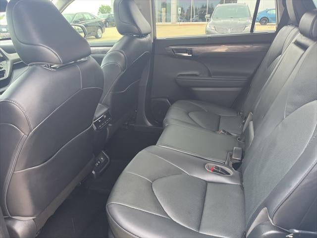 2020 Toyota Highlander Limited TOYOTA SILVER CERTIFIED