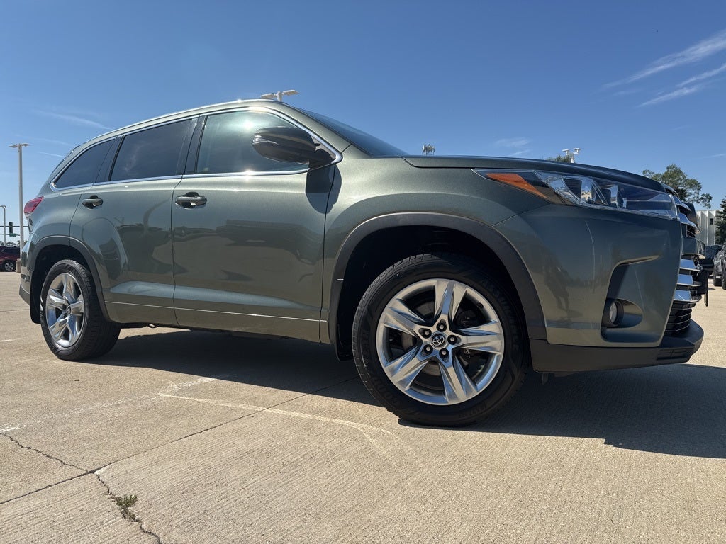 2018 Toyota HIGHLANDER Limited