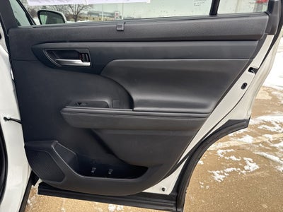 2021 Toyota HIGHLANDER XLE