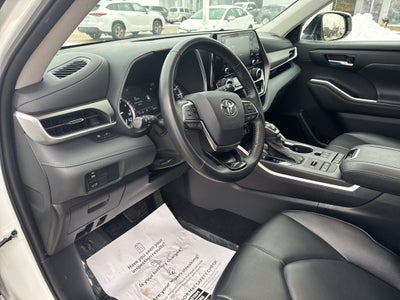 2021 Toyota HIGHLANDER XLE
