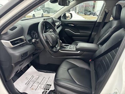 2021 Toyota HIGHLANDER XLE