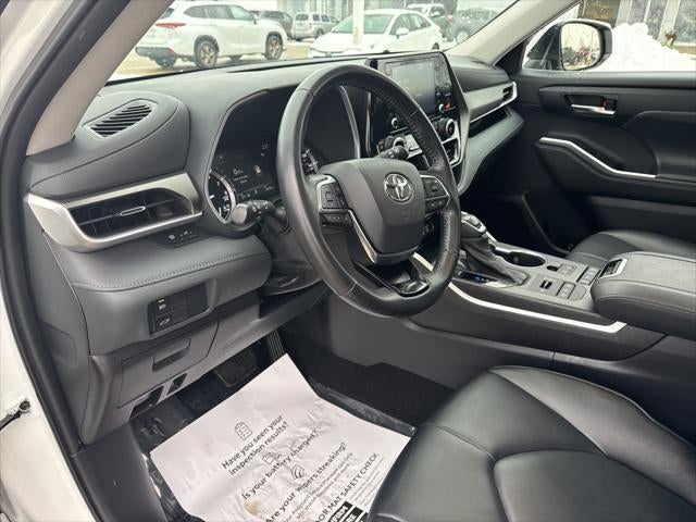 2021 Toyota HIGHLANDER XLE