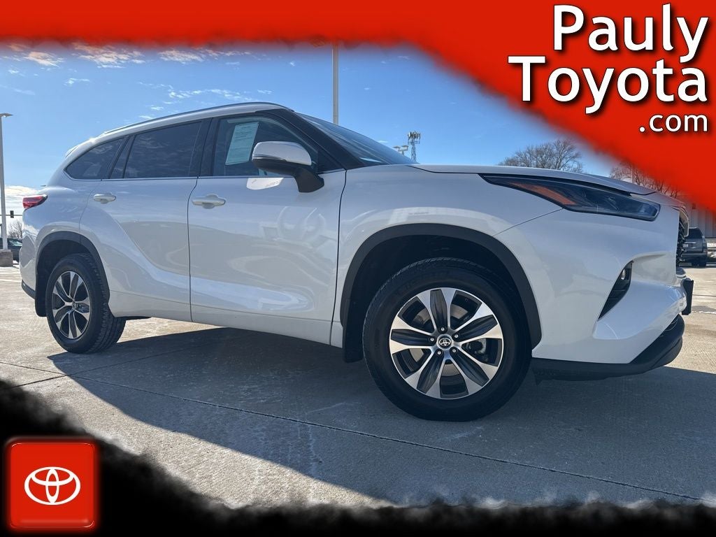 2021 Toyota HIGHLANDER XLE