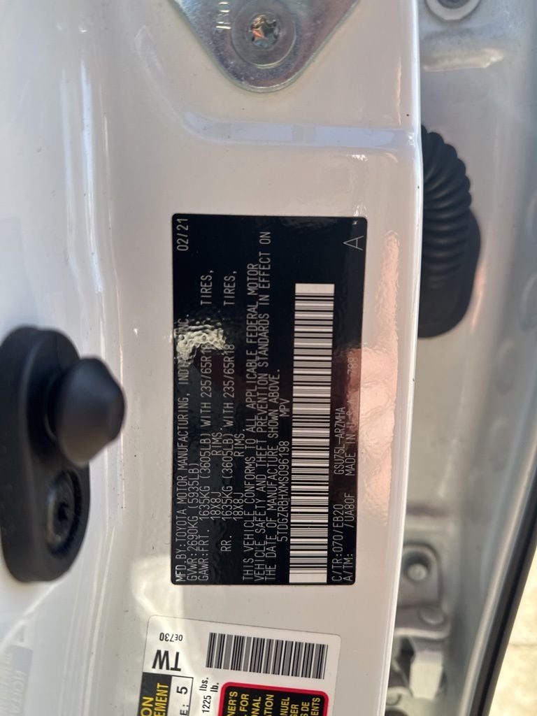 2021 Toyota HIGHLANDER XLE