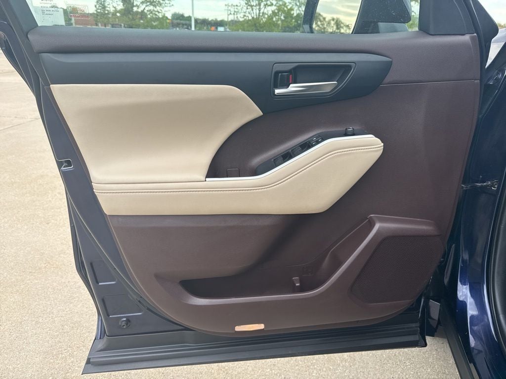 2020 Toyota HIGHLANDER HYBRD XLE