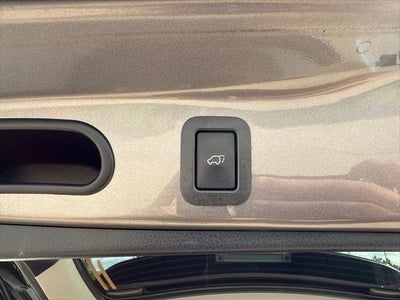 2016 Toyota Highlander XLE V6 TOYOTA SILVER CERTIFIED