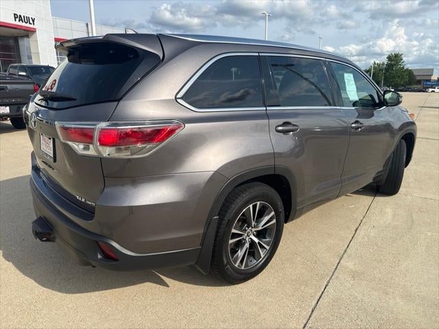 2016 Toyota Highlander XLE V6 TOYOTA SILVER CERTIFIED