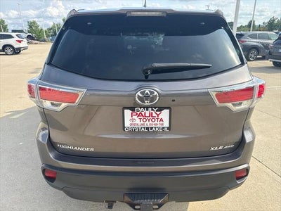 2016 Toyota Highlander XLE V6 TOYOTA SILVER CERTIFIED