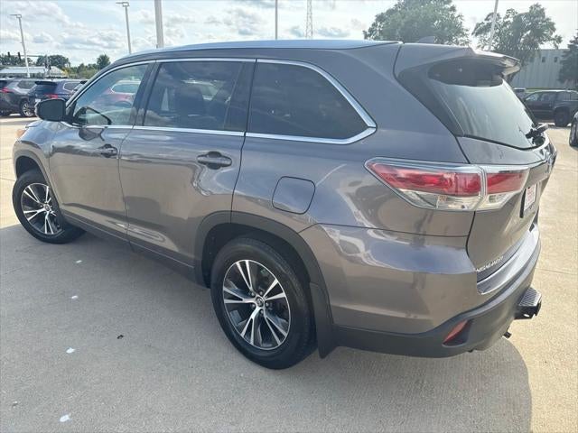 2016 Toyota Highlander XLE V6 TOYOTA SILVER CERTIFIED