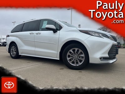 2022 Toyota SIENNA XLE XLE 7 Passenger