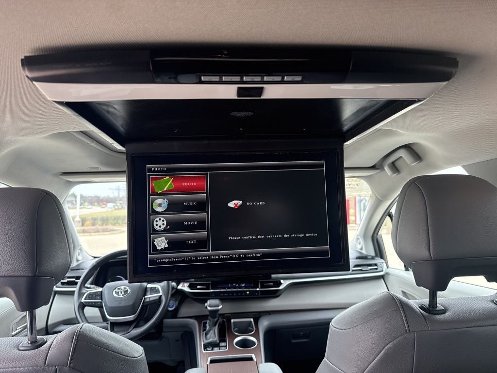 2022 Toyota SIENNA XLE XLE 7 Passenger