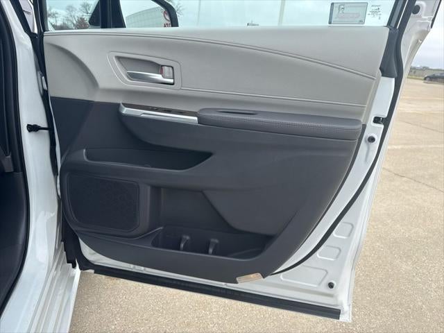 2022 Toyota SIENNA XLE XLE 7 Passenger