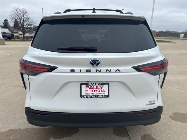 2022 Toyota SIENNA XLE XLE 7 Passenger