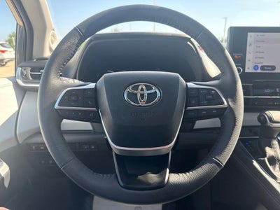 2025 Toyota Sienna XLE 7 Passenger TOYOTA GOLD CERTIFIED
