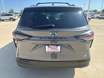 2025 Toyota Sienna XLE 7 Passenger TOYOTA GOLD CERTIFIED