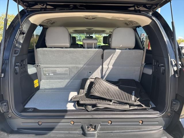 2017 Toyota SEQUOIA 4X4 Limited